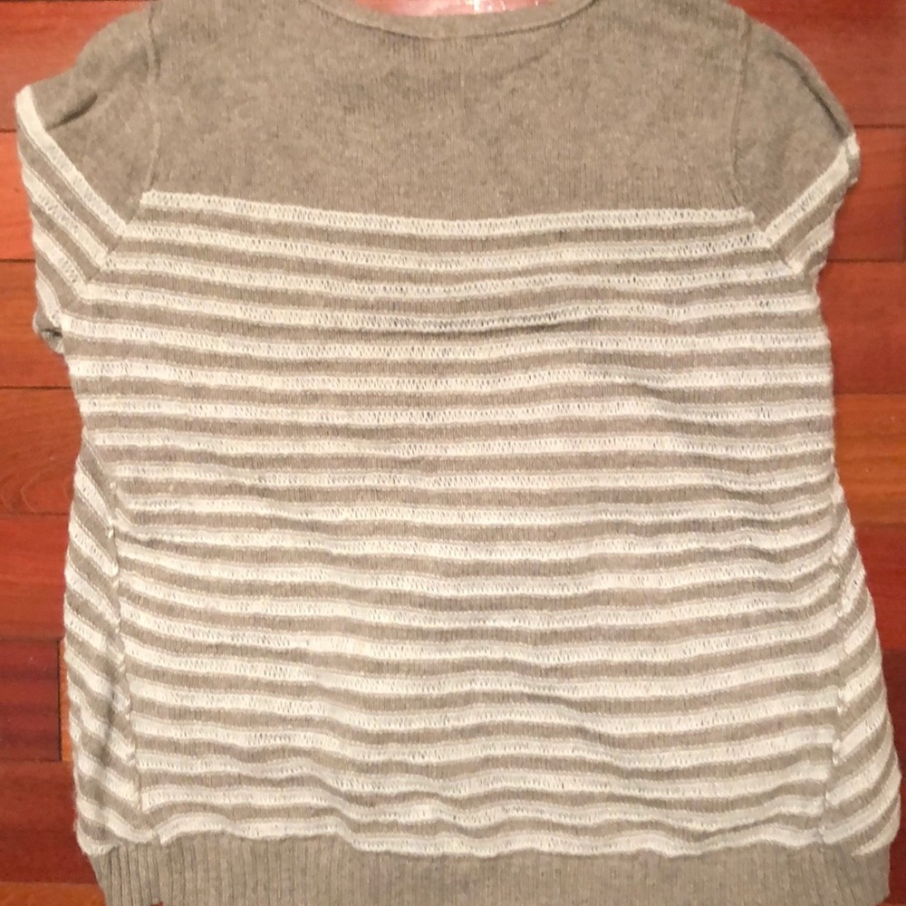 Free People Sweater - Picture 2 of 4
